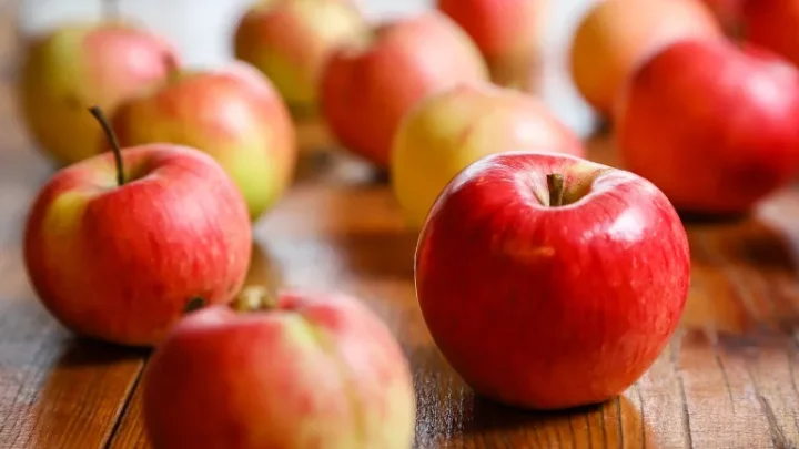 Jaké má jablečný ocet účinky? Využijte je pro zdraví i krásu