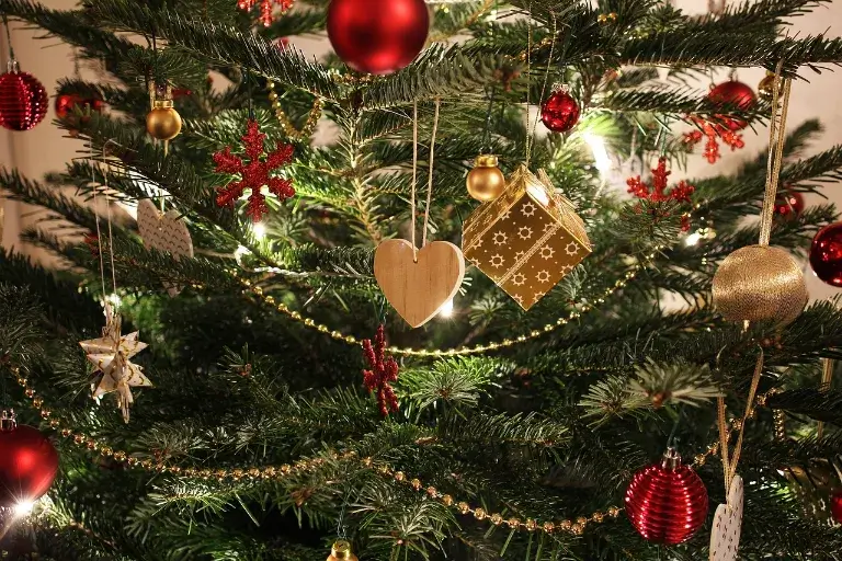 Vánoční zvyky a tradice zdobení vánočního stromečku