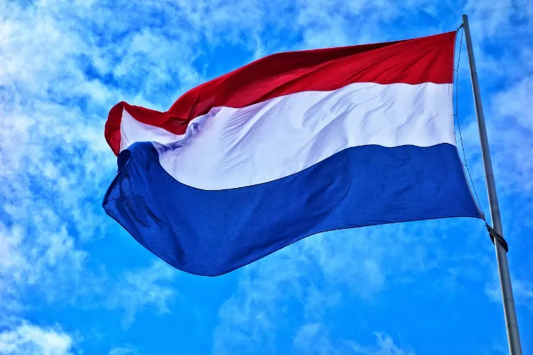 kvíz vlajky států světa - vlajka Nizozemí